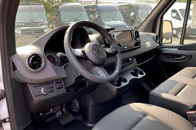 new 2025 Mercedes-Benz Sprinter 2500 car, priced at $68,783