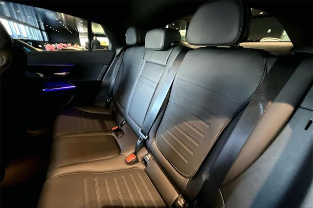 new 2025 Mercedes-Benz GLC 300 car, priced at $63,785