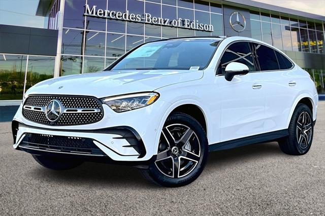 new 2025 Mercedes-Benz GLC 300 car, priced at $63,785