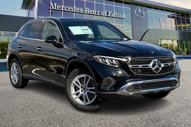 new 2025 Mercedes-Benz GLC 300 car, priced at $54,185
