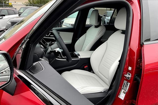 new 2025 Mercedes-Benz GLC 300 car, priced at $60,035