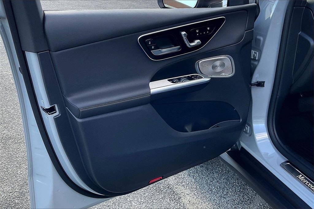 used 2025 Mercedes-Benz GLC 300 car, priced at $52,959