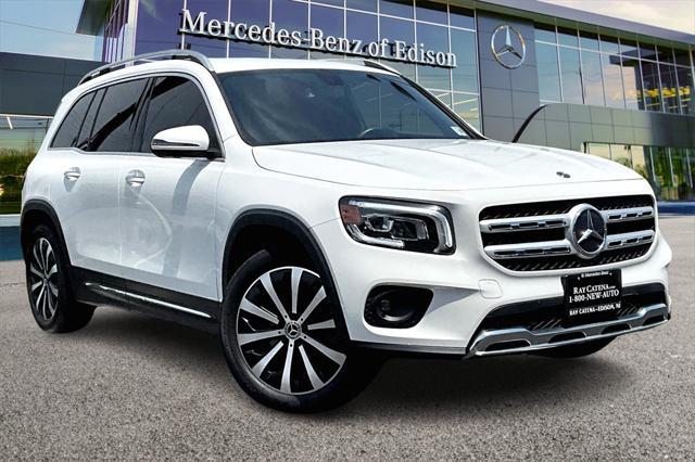 used 2020 Mercedes-Benz GLB 250 car, priced at $29,965