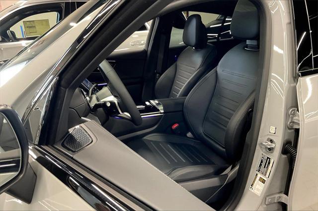 new 2025 Mercedes-Benz GLC 300 car, priced at $67,105