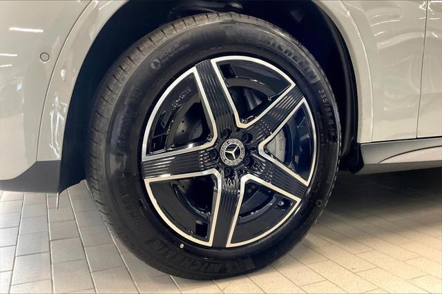 new 2025 Mercedes-Benz GLC 300 car, priced at $67,105