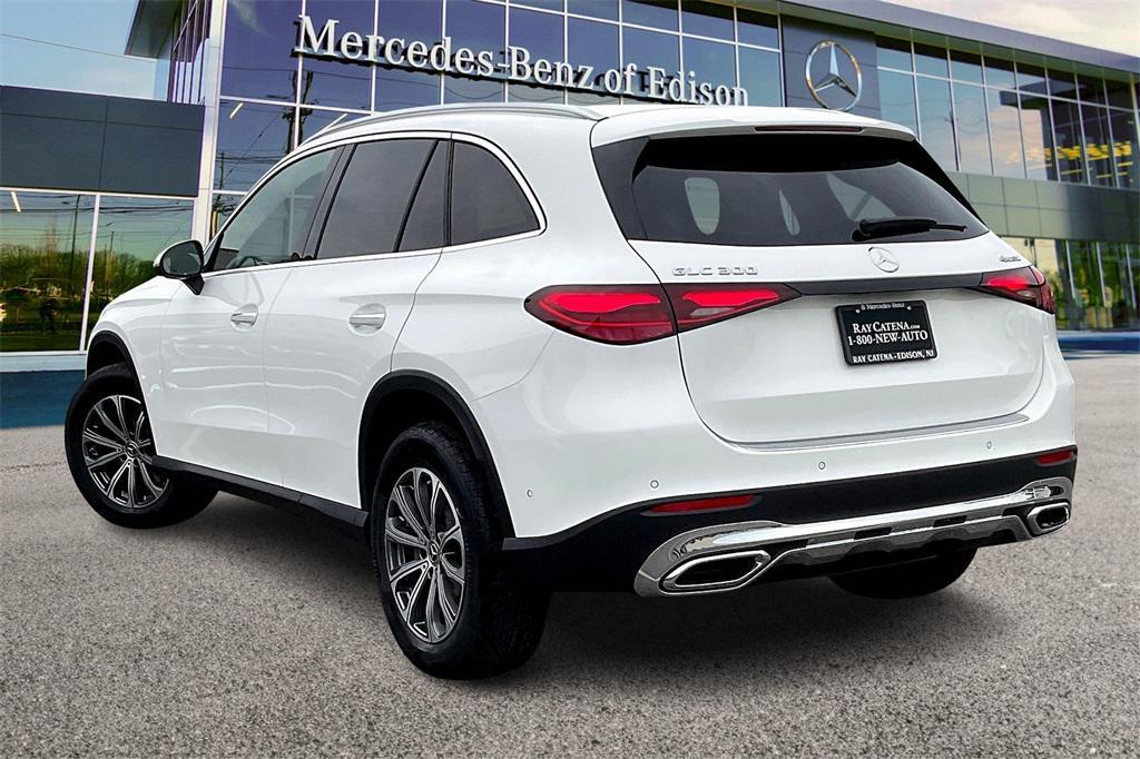 new 2026 Mercedes-Benz GLC 300 car, priced at $59,570