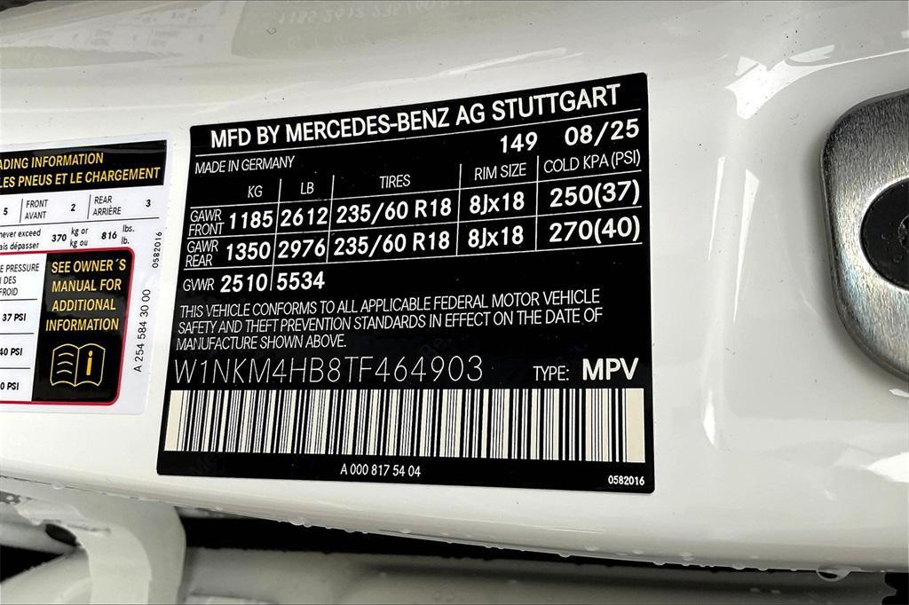 new 2026 Mercedes-Benz GLC 300 car, priced at $59,570
