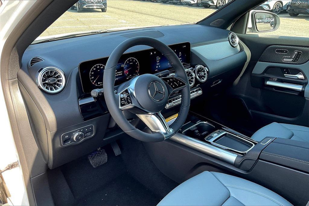 new 2026 Mercedes-Benz GLA 250 car, priced at $47,925