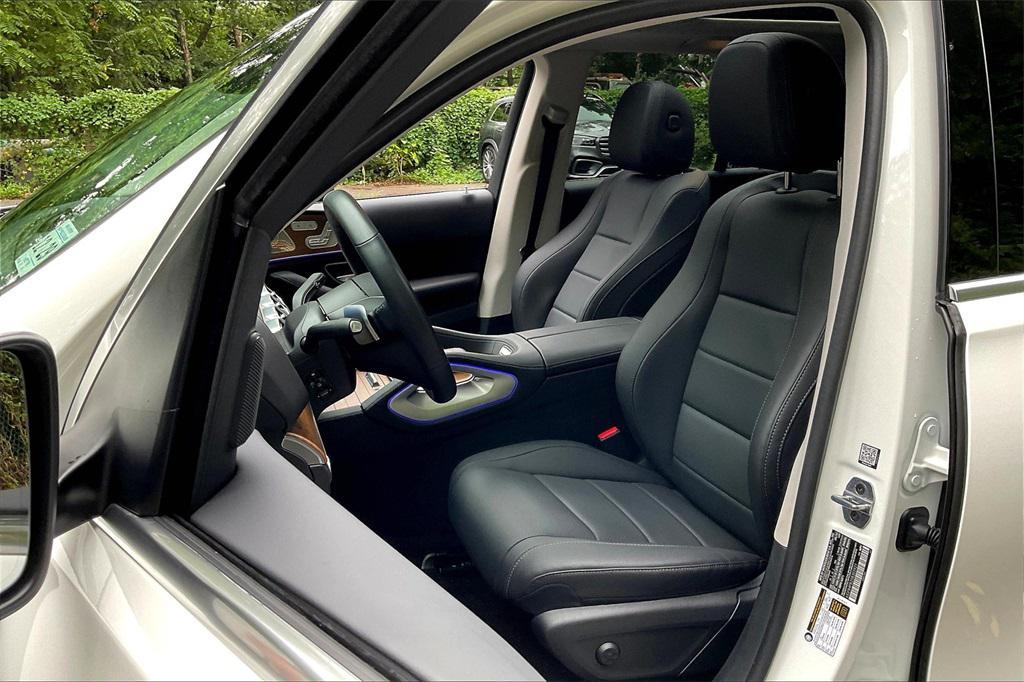 used 2025 Mercedes-Benz GLE 350 car, priced at $62,500