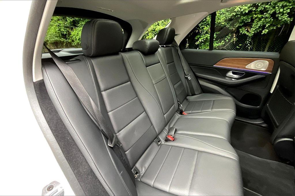used 2025 Mercedes-Benz GLE 350 car, priced at $62,500