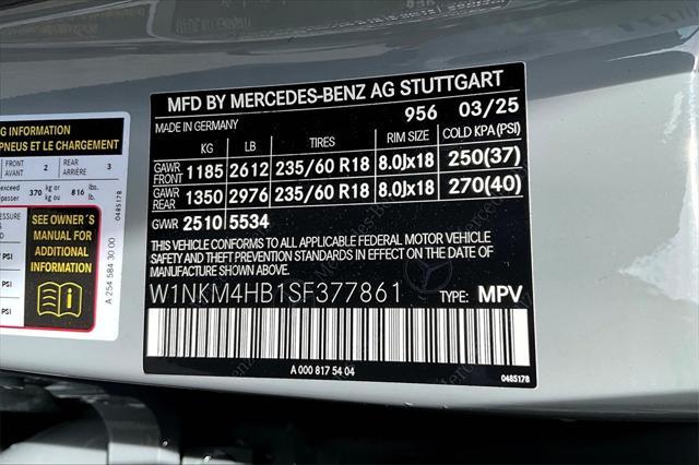 new 2025 Mercedes-Benz GLC 300 car, priced at $58,265