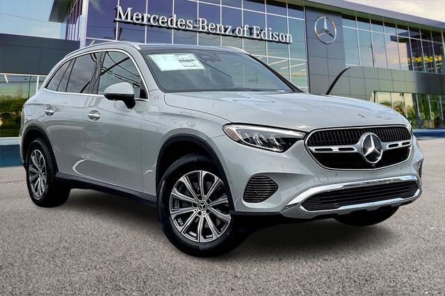 new 2025 Mercedes-Benz GLC 300 car, priced at $58,265