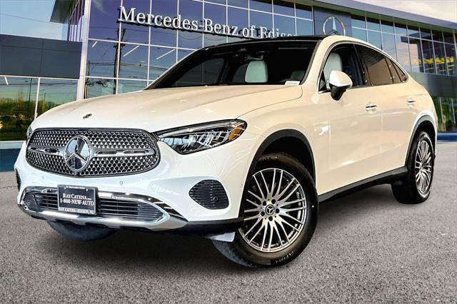 new 2025 Mercedes-Benz GLC 300 car, priced at $60,735