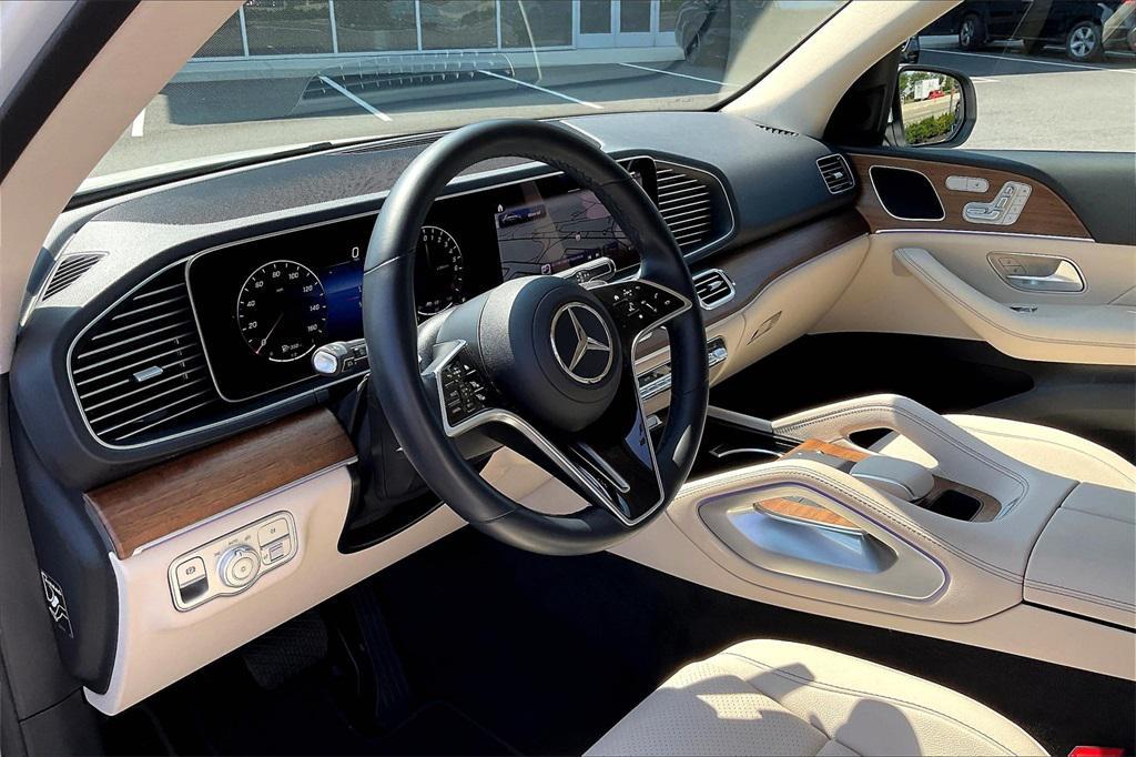 used 2025 Mercedes-Benz GLE 450e car, priced at $72,861