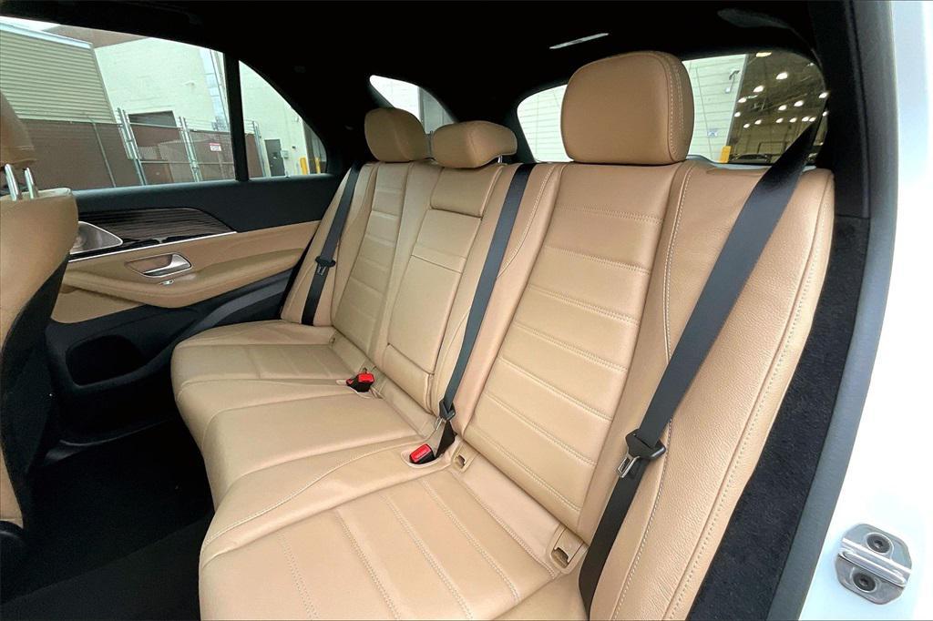 new 2026 Mercedes-Benz GLE 450 car, priced at $82,725