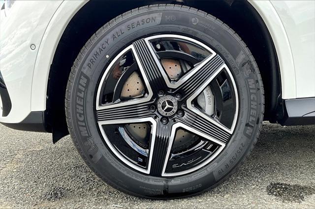 new 2025 Mercedes-Benz GLC 300 car, priced at $60,485