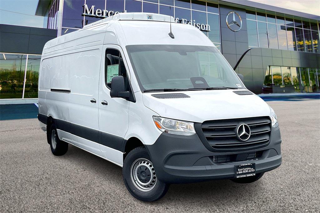 new 2025 Mercedes-Benz Sprinter 3500 car, priced at $109,995