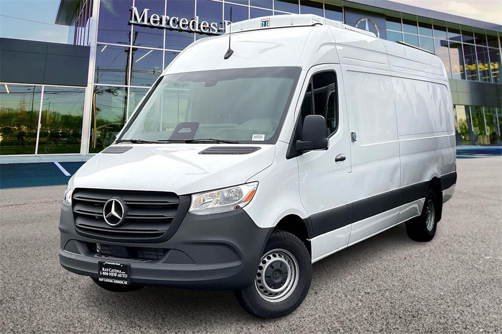 new 2025 Mercedes-Benz Sprinter 3500 car, priced at $109,995