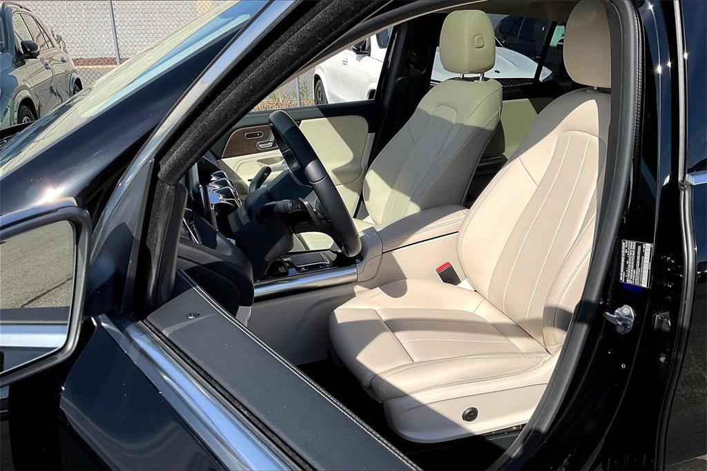 used 2021 Mercedes-Benz GLA 250 car, priced at $29,919