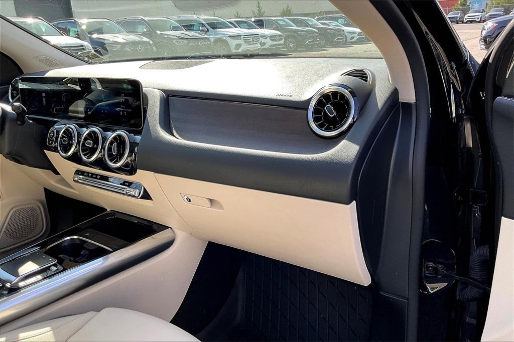 used 2021 Mercedes-Benz GLA 250 car, priced at $29,919