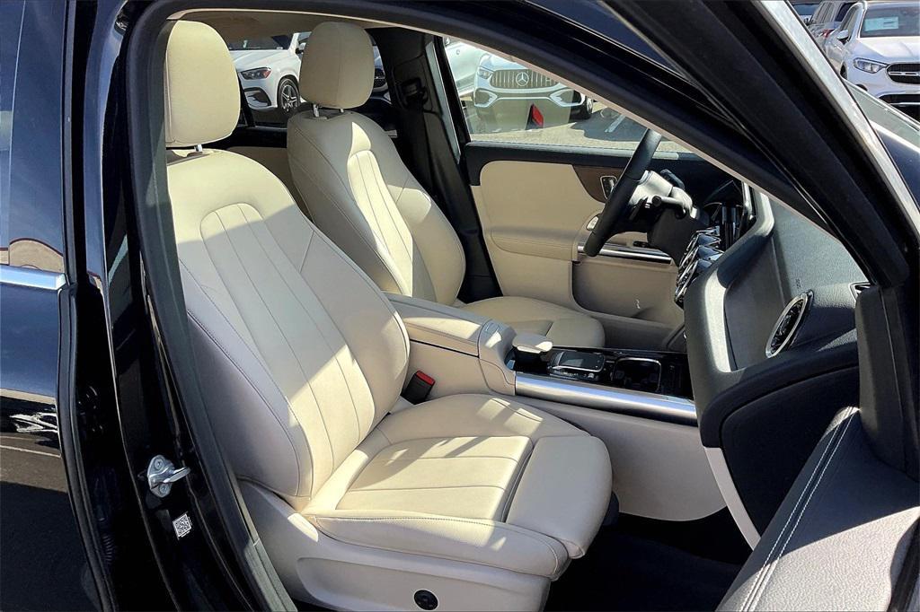 used 2021 Mercedes-Benz GLA 250 car, priced at $29,919