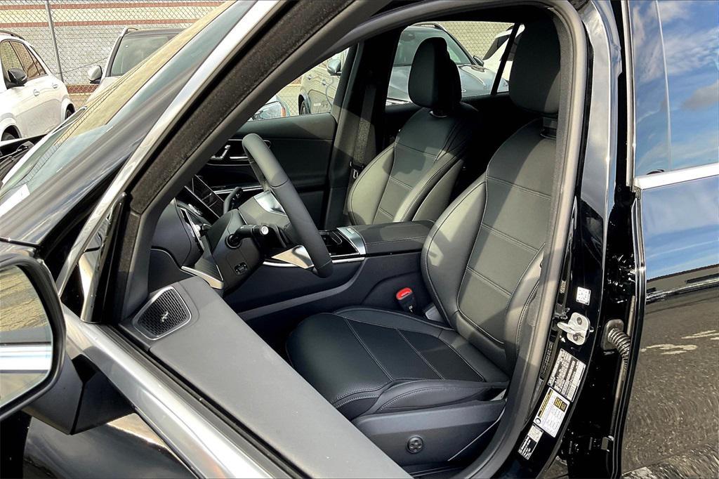 new 2026 Mercedes-Benz GLC 300 car, priced at $57,585