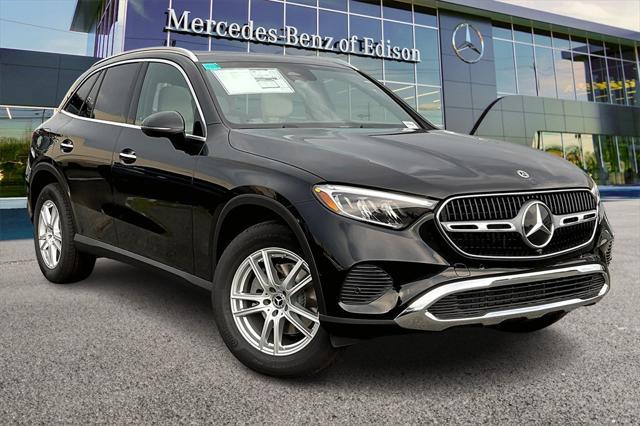 new 2025 Mercedes-Benz GLC 300 car, priced at $56,520