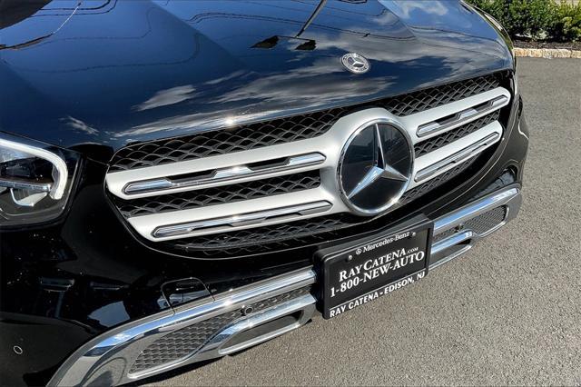 used 2022 Mercedes-Benz GLC 300 car, priced at $35,995
