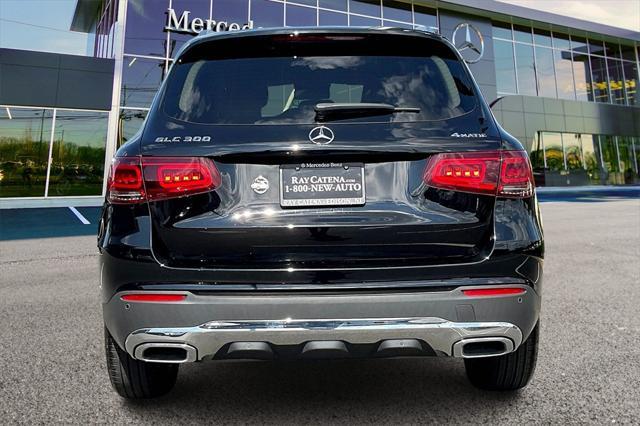 used 2022 Mercedes-Benz GLC 300 car, priced at $35,995