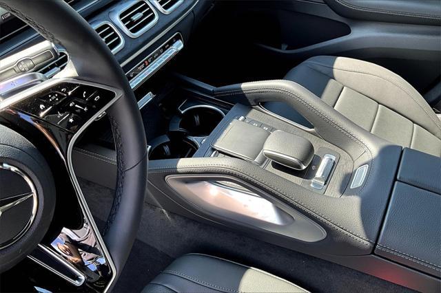 new 2025 Mercedes-Benz GLS 450 car, priced at $93,345