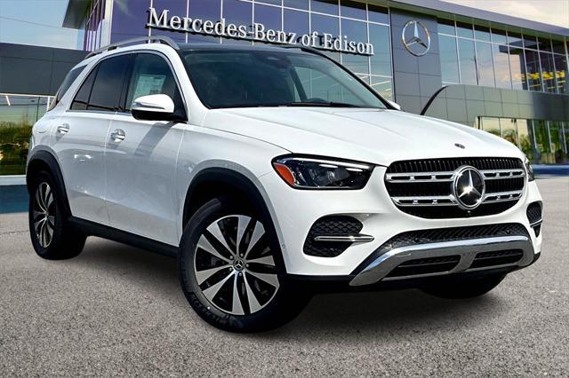 new 2025 Mercedes-Benz GLE 350 car, priced at $70,315