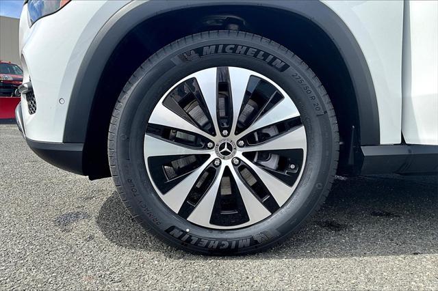 new 2025 Mercedes-Benz GLE 350 car, priced at $70,315
