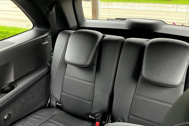 new 2025 Mercedes-Benz GLS 450 car, priced at $104,110