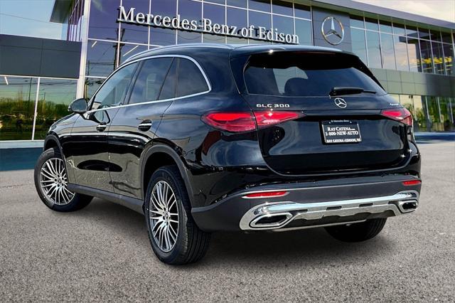 new 2025 Mercedes-Benz GLC 300 car, priced at $56,985