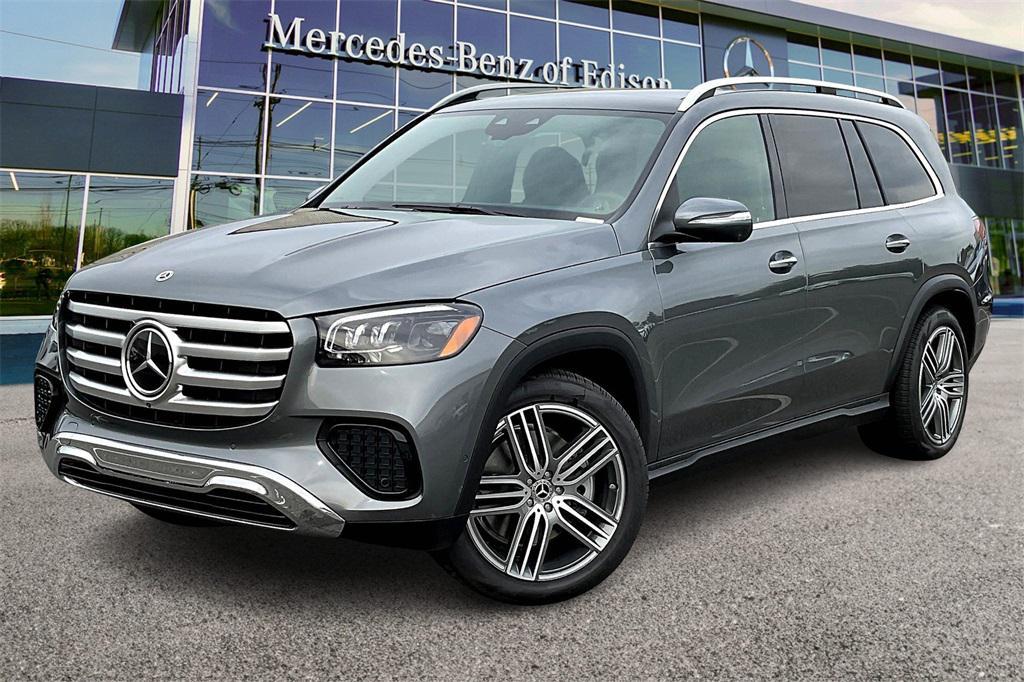 new 2026 Mercedes-Benz GLS 450 car, priced at $103,985