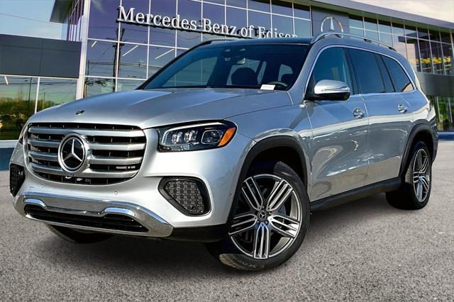 new 2025 Mercedes-Benz GLS 450 car, priced at $95,565