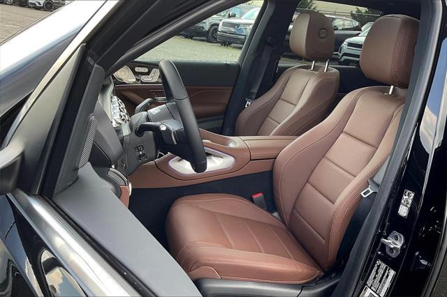 new 2025 Mercedes-Benz GLE 450 car, priced at $86,045