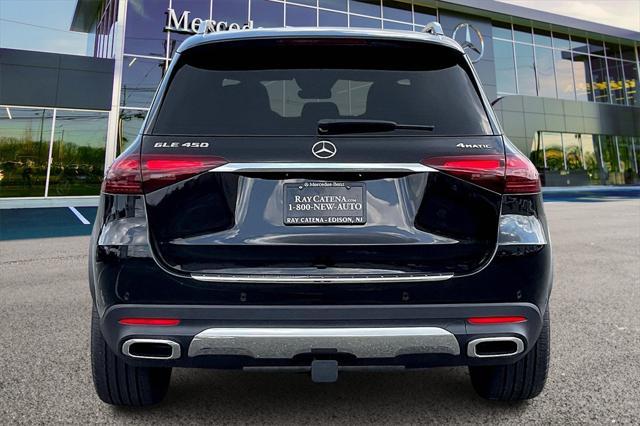 new 2025 Mercedes-Benz GLE 450 car, priced at $86,045