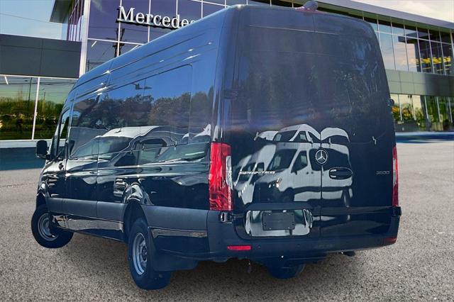 new 2024 Mercedes-Benz Sprinter 3500 car, priced at $78,122