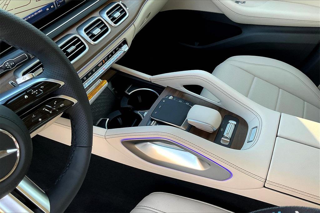 new 2026 Mercedes-Benz GLS 450 car, priced at $98,265