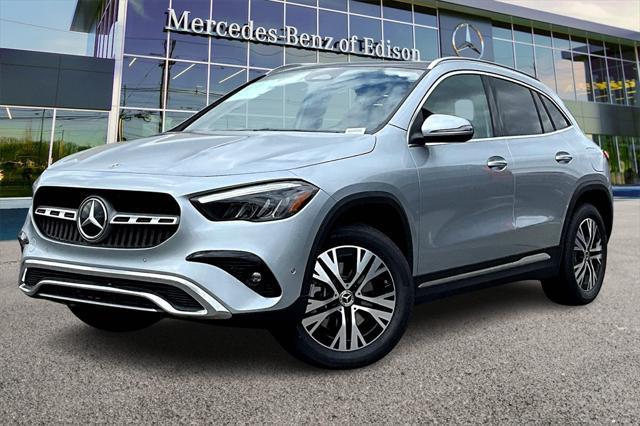 new 2025 Mercedes-Benz GLA 250 car, priced at $50,550