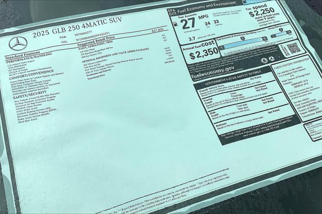 new 2025 Mercedes-Benz GLB 250 car, priced at $49,595