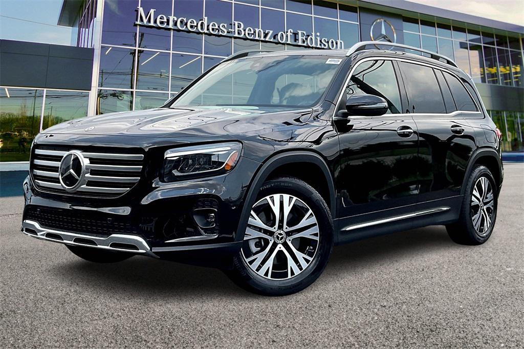 used 2024 Mercedes-Benz GLB 250 car, priced at $39,995