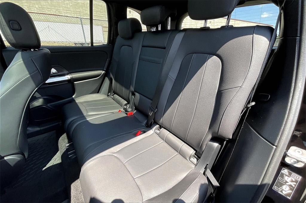 used 2024 Mercedes-Benz GLB 250 car, priced at $39,995