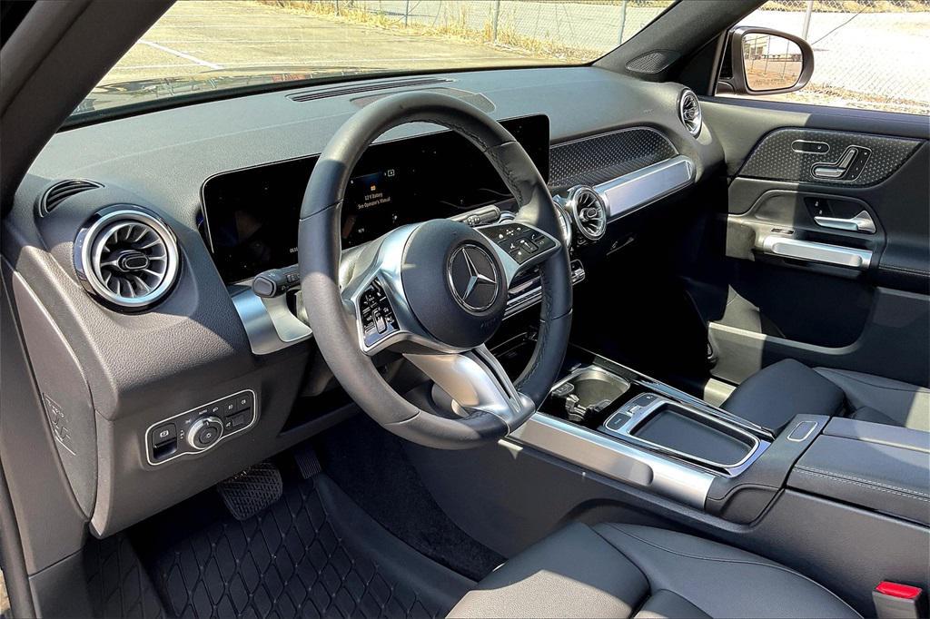 used 2024 Mercedes-Benz GLB 250 car, priced at $39,995