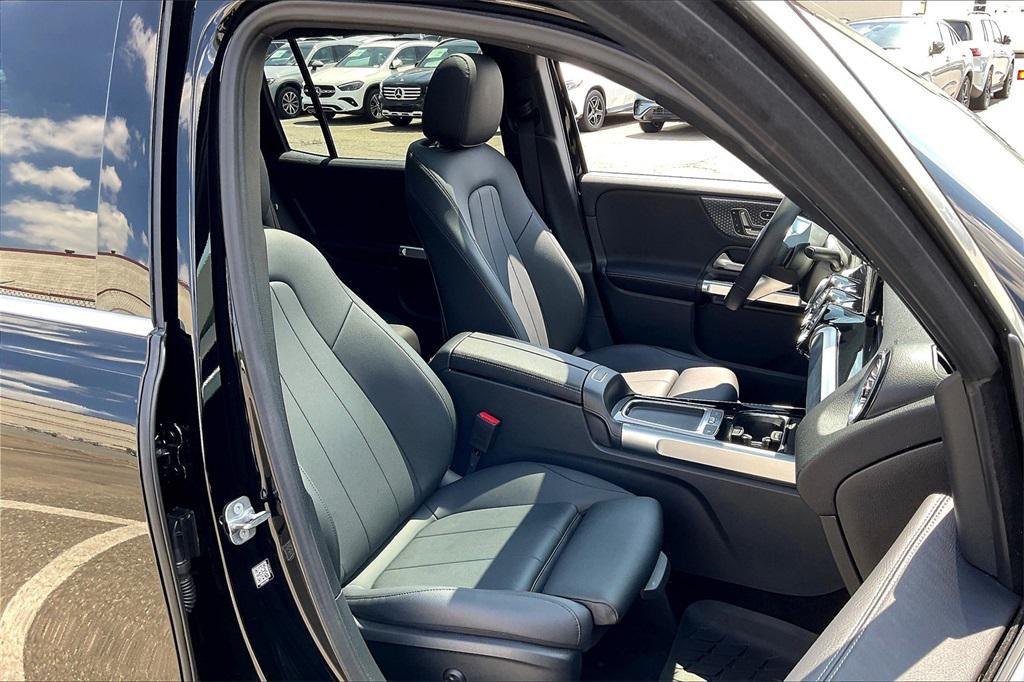 used 2024 Mercedes-Benz GLB 250 car, priced at $39,995