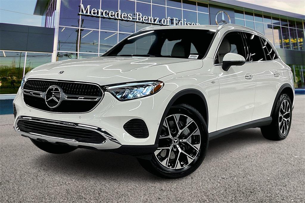 new 2025 Mercedes-Benz GLC 350e car, priced at $63,650