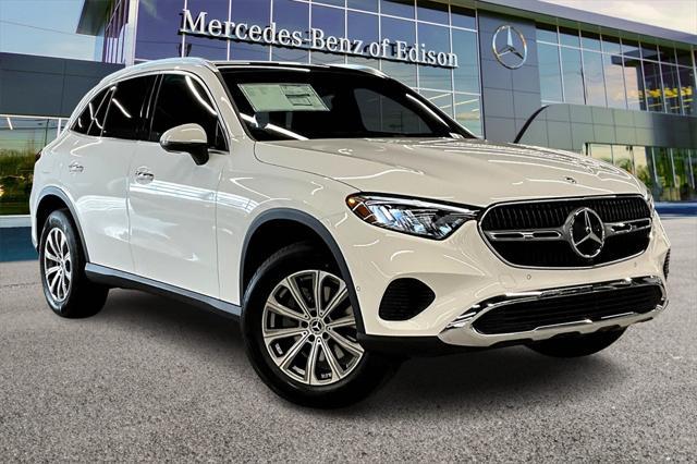 new 2025 Mercedes-Benz GLC 300 car, priced at $54,285