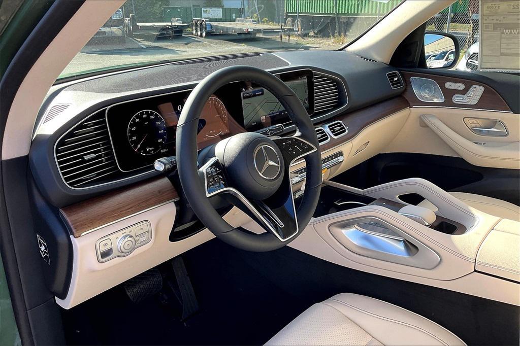 new 2026 Mercedes-Benz GLE 450e car, priced at $89,300