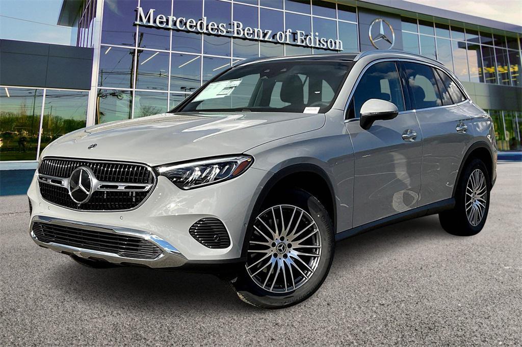 new 2026 Mercedes-Benz GLC 300 car, priced at $59,375
